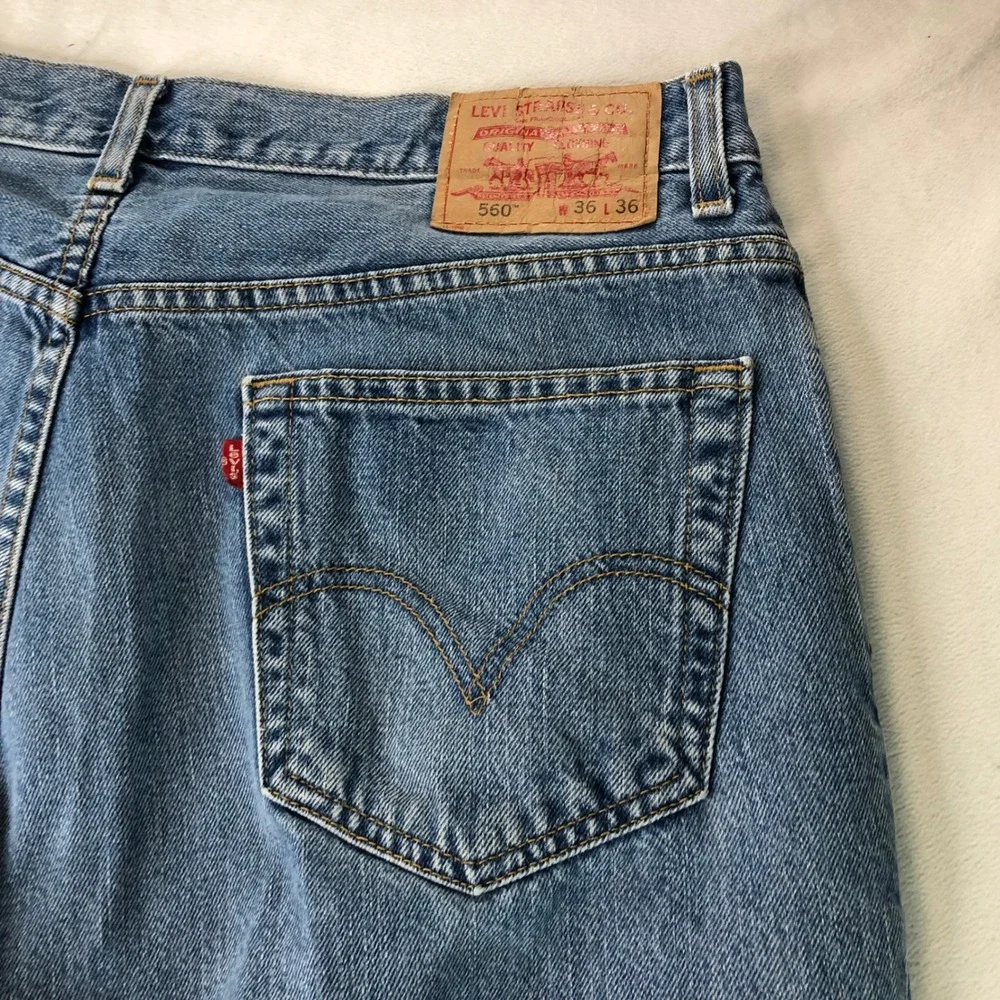 Levi's 560 Jeans Mens 36x36 Blue Y2K Medium Wash Relaxed Loose Tapered Skater